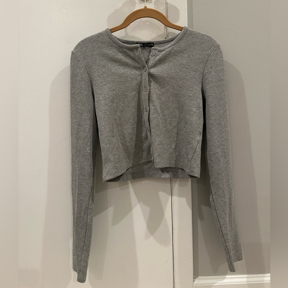 Cropped Zara button down top